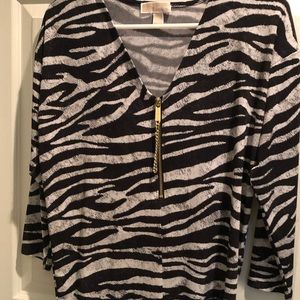 Blouse with zipper & zebra print